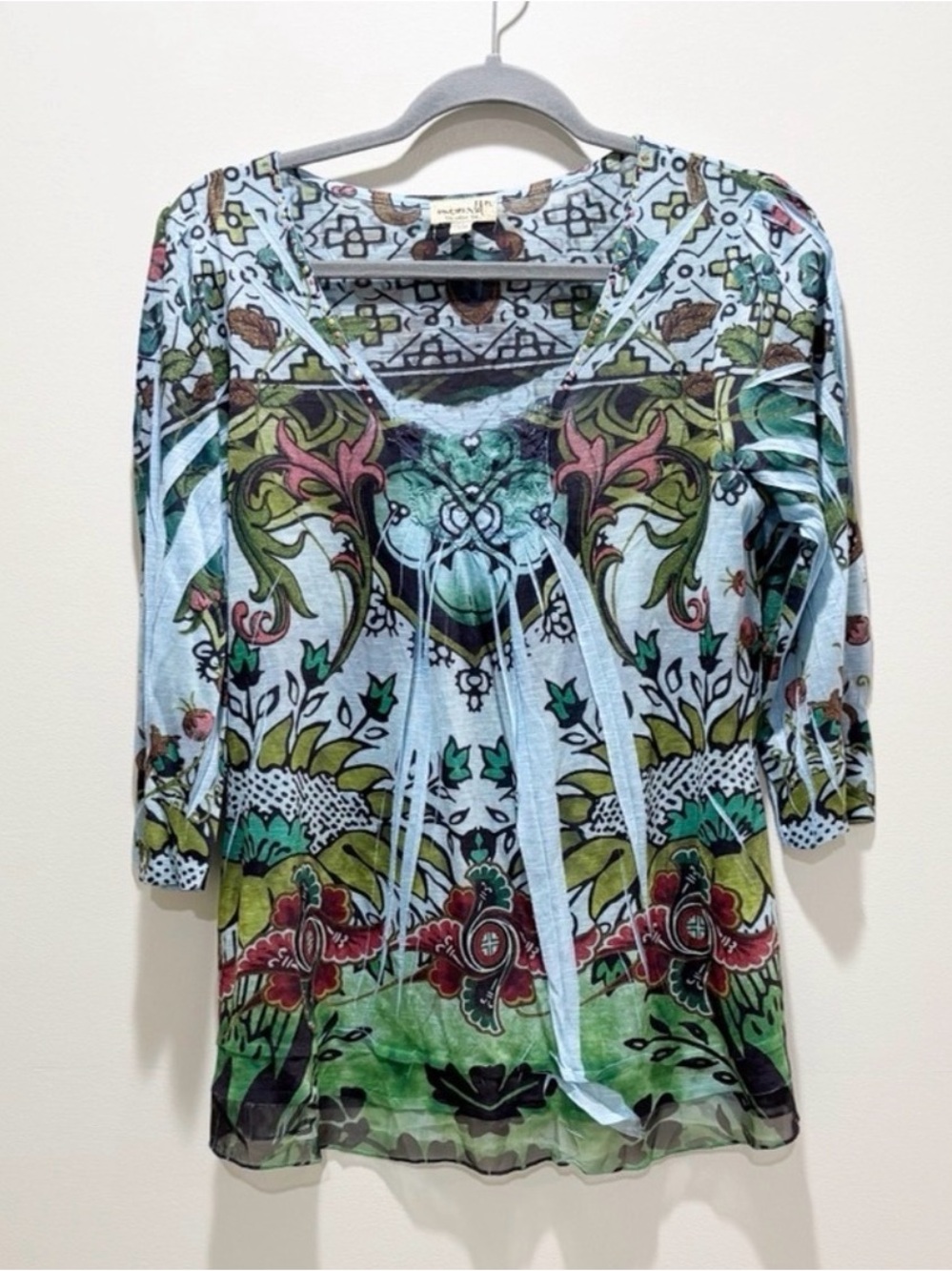 ONE WORLD • Y2K Women’s Fairy Floral Rhinestone Accents Top 3/4 Sleeves Sz PL